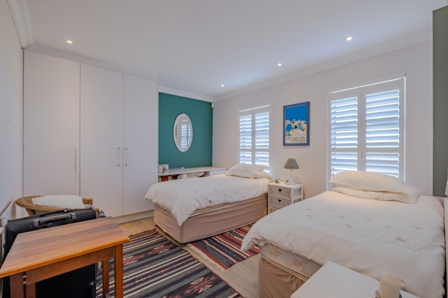 3 Bedroom Property for Sale in Chanteclair Western Cape